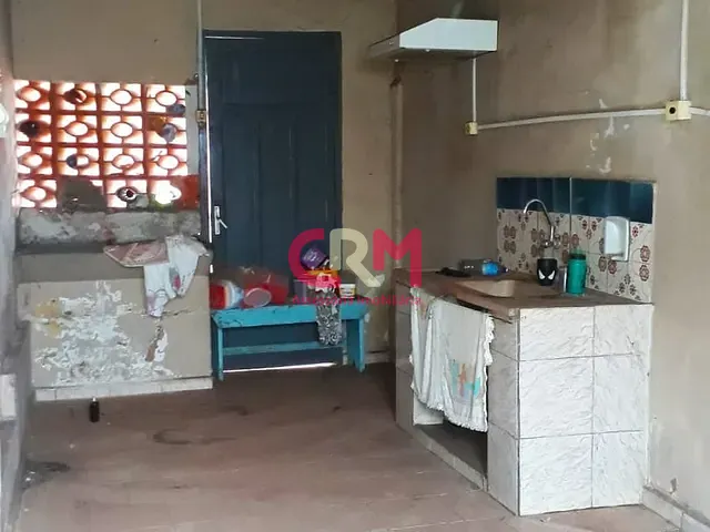 Casa com 330m² 6 quartos e 4 banheiros, à venda, no bairro Jardim Buscardi em Taquaritinga