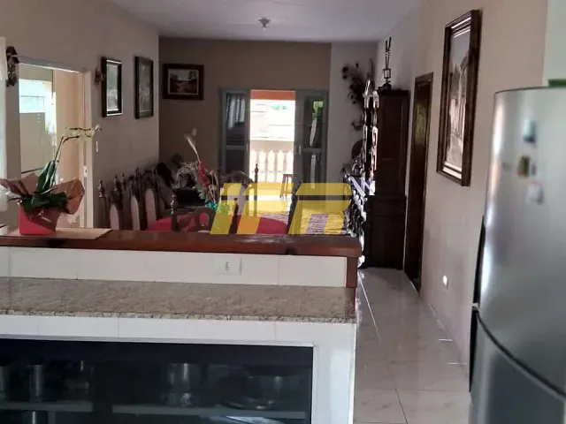 Casa 4 quartos e 6 banheiros, à venda, no bairro Santa Terezinha em Natividade da Serra
