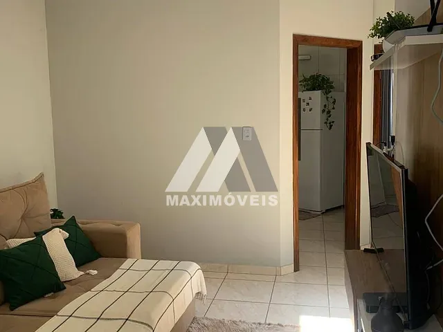 Casa com 200m² 3 quartos e 2 banheiros, à venda, no bairro Morada do Sol em Bom Despacho