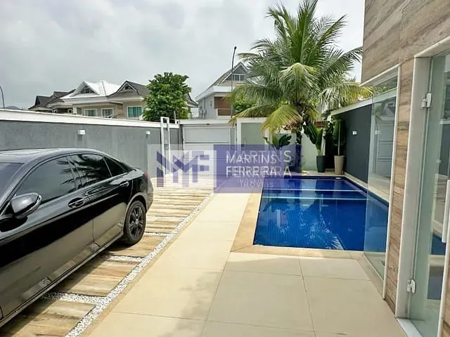 Casa com 350m² 5 quartos e 5 banheiros, à venda, no bairro Recreio dos Bandeirantes em Rio de Janeiro