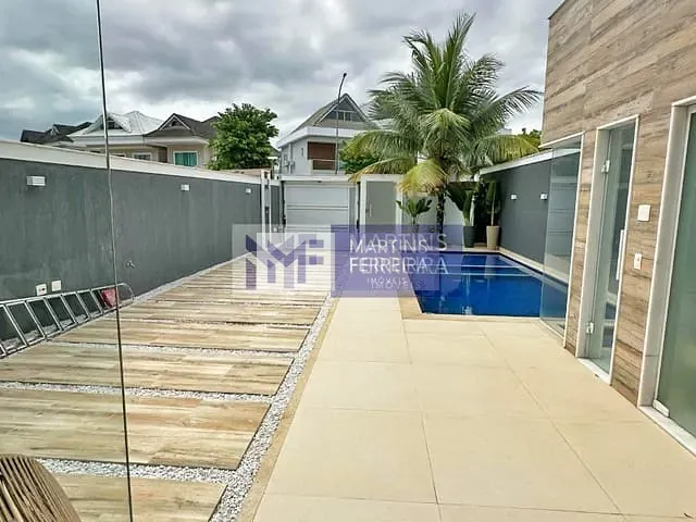Casa com 350m² 5 quartos e 5 banheiros, à venda, no bairro Recreio dos Bandeirantes em Rio de Janeiro