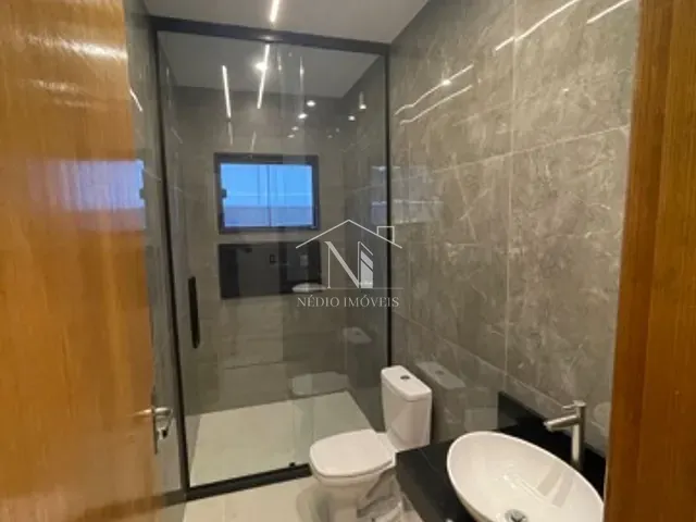 Casa com 392m² 3 quartos e 1 banheiro, à venda, no bairro Ubatiba em Maricá