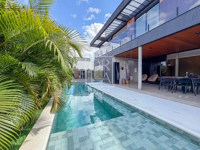Casa com 510m² 4 quartos e 7 banheiros, à venda, no bairro Fazenda Vau das Pombas em Goiânia
