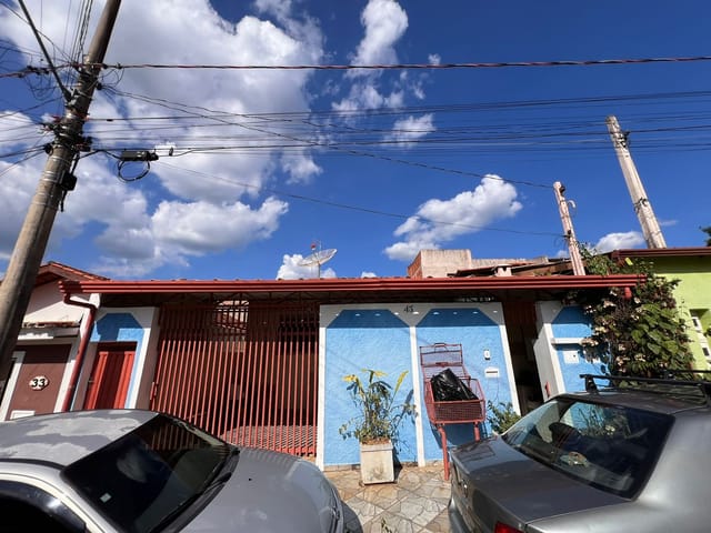 Casa com 180m² 3 quartos e 1 banheiro, à venda, no bairro Centro em Vinhedo