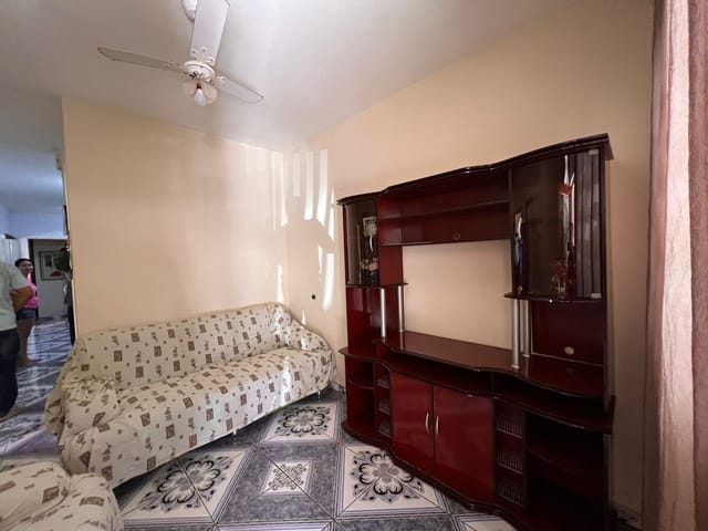Casa com 180m² 3 quartos e 1 banheiro, à venda, no bairro Centro em Vinhedo