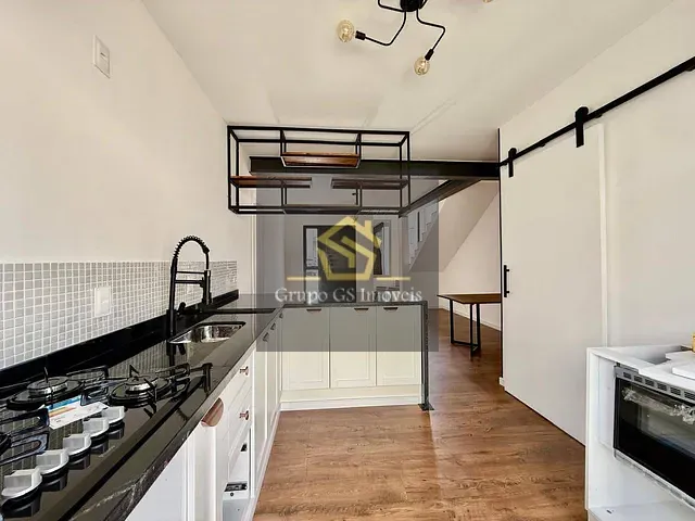 Casa 2 quartos e 3 banheiros, para alugar, no bairro Vila Omízollo em Louveira