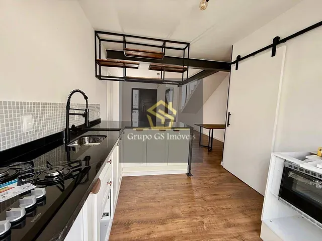 Casa 2 quartos e 3 banheiros, para alugar, no bairro Vila Omízollo em Louveira