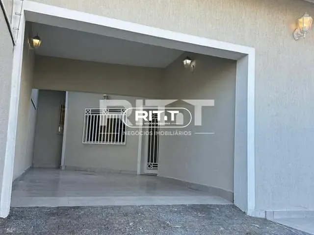 Casa com 256m² 3 quartos e 2 banheiros, à venda, no bairro Vila Joaquim Inácio em Campinas