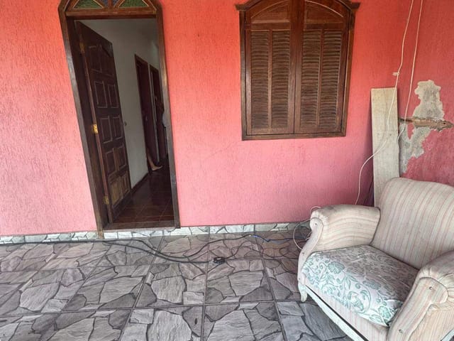 Casa 4 quartos e 2 banheiros, à venda, no bairro Tupi B em Belo Horizonte