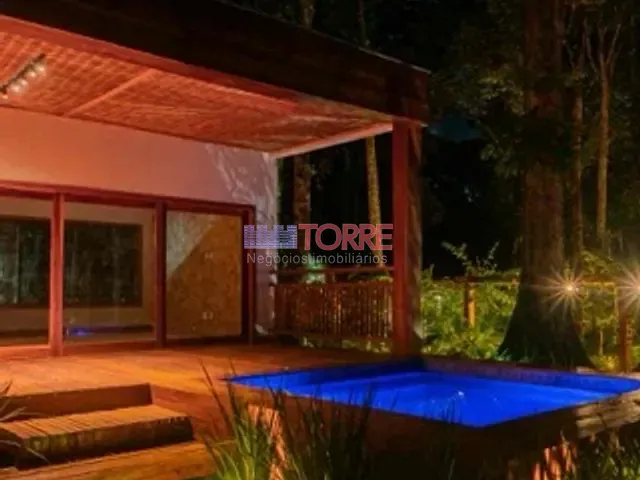 Casa com 900m² 3 quartos e 4 banheiros, à venda, no bairro Aderno  em Itacaré