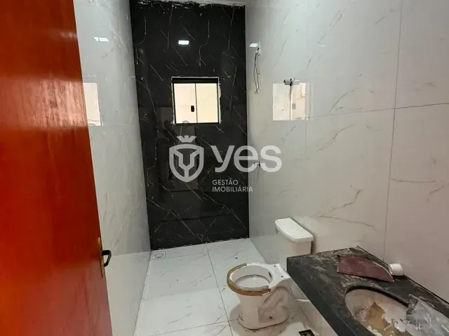 Casa 2 quartos e 1 banheiro, à venda, no bairro Loteamento Novo Horizonte em Araxá