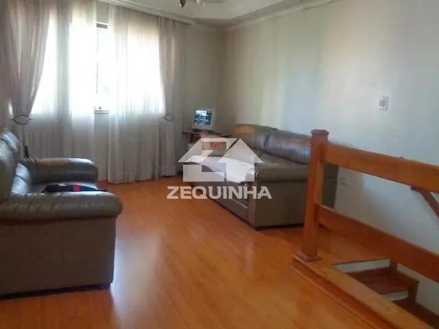 Casa com 125m² 5 quartos e 5 banheiros, à venda, no bairro Vila Yolanda em Osasco