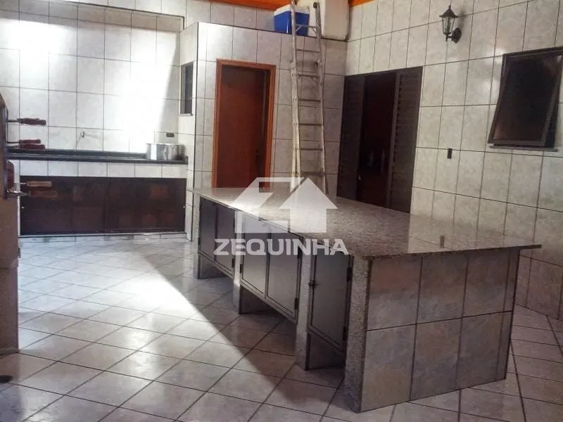 Casa, 5 quartos, 247 m² - Foto 12