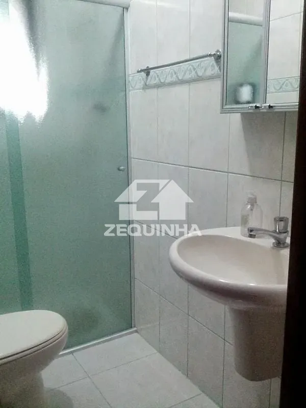 Casa, 5 quartos, 247 m² - Foto 8