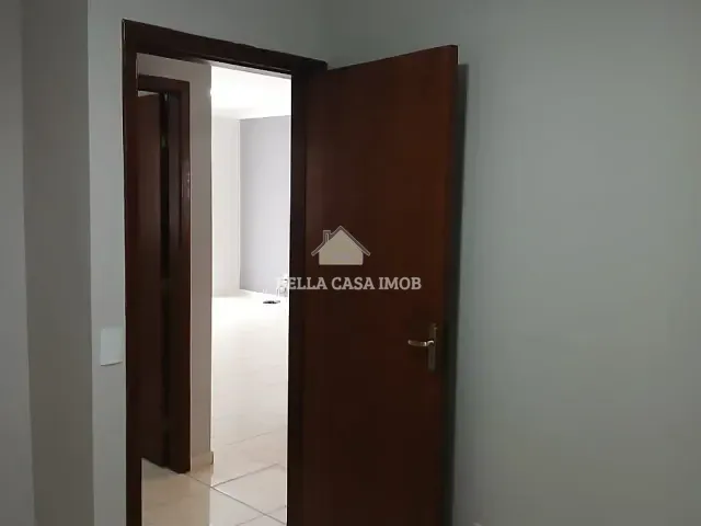 Casa com 150m² 3 quartos e 2 banheiros, à venda, no bairro Jardim Wanel Ville V em Sorocaba