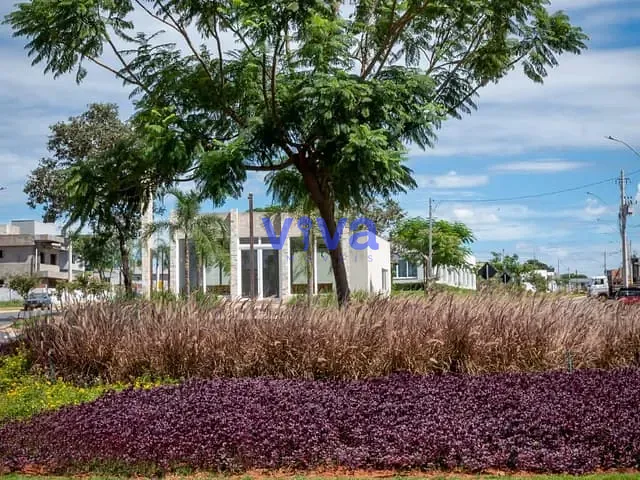 Casa com 312m² 3 quartos e 5 banheiros, à venda, no bairro Residencial Parqville Jacarandá em Aparecida de Goiânia