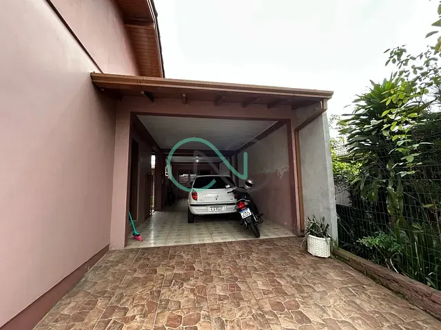 Casa com 300m² 3 quartos e 2 banheiros, à venda, no bairro Centenário em Sapiranga