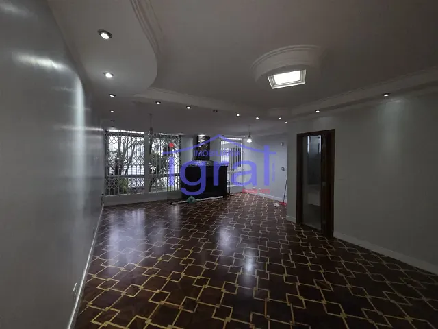 Casa com 284m² 4 quartos e 5 banheiros, à venda ou para alugar, no bairro Vila Santo Estéfano em São Paulo