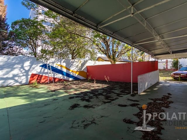 Prédio com 2028m², para alugar, no bairro Bacacheri em Curitiba