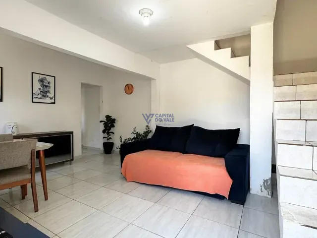 Casa com 250m² 4 quartos e 3 banheiros, à venda, no bairro Jardim Alvorada em São José dos Campos