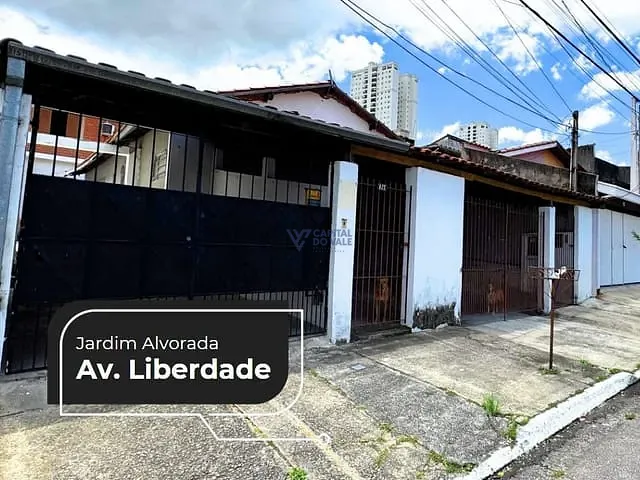 Casa com 250m² 4 quartos e 3 banheiros, à venda, no bairro Jardim Alvorada em São José dos Campos