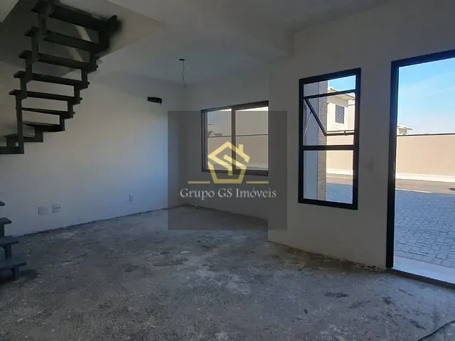 Casa 3 quartos e 3 banheiros, à venda, no bairro Jardim Santa Helena em Valinhos
