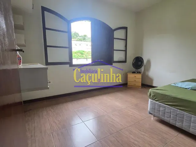 Casa com 1026m² 4 quartos e 8 banheiros, à venda ou para alugar, no bairro Vargem Alegre em Barra do Piraí