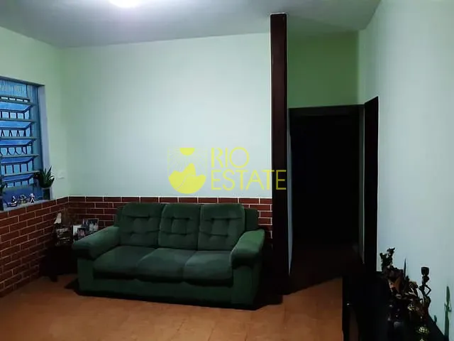 Casa com 260m² 4 quartos e 4 banheiros, à venda, no bairro Retiro em Volta Redonda