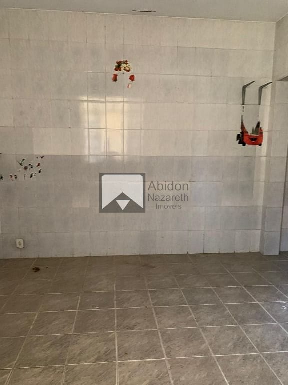 Casa à venda com 2 quartos, 270m² - Foto 23