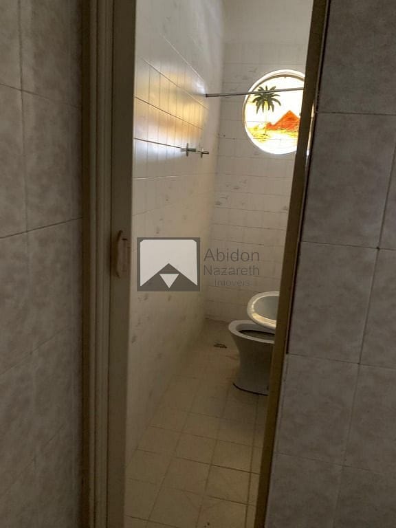 Casa à venda com 2 quartos, 270m² - Foto 18