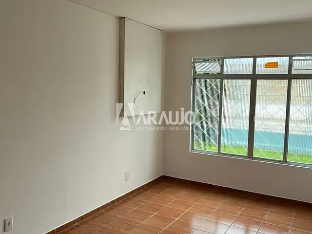 Casa com 376m² 4 quartos e 3 banheiros, à venda, no bairro São João em Itajaí