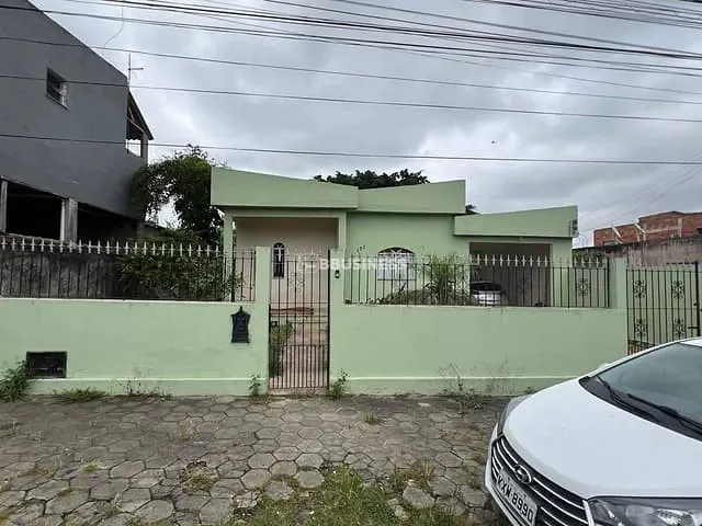 Casa 3 quartos e 1 banheiro, à venda, no bairro Parque Guarus em Campos dos Goytacazes