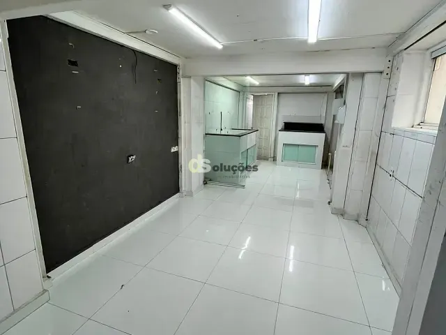 Casa para alugar, no bairro Santa Cecília em São Paulo