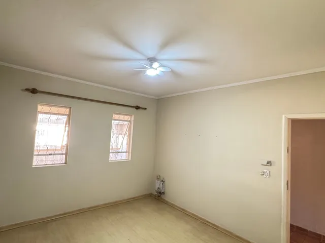 Casa 3 quartos e 2 banheiros, à venda ou para alugar, no bairro Parque Santa Maria em Tatuí