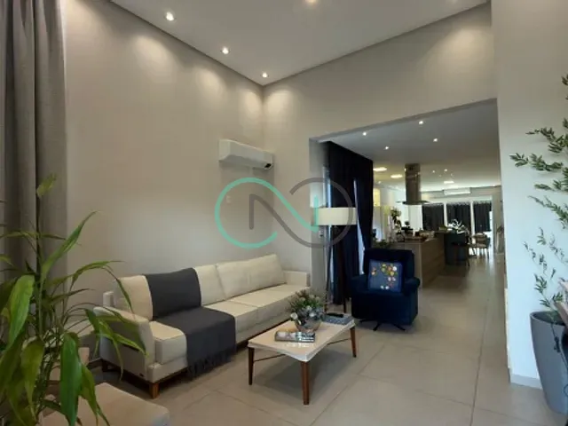 Casa com 336m² 3 quartos e 3 banheiros, à venda, no bairro Centenário em Sapiranga