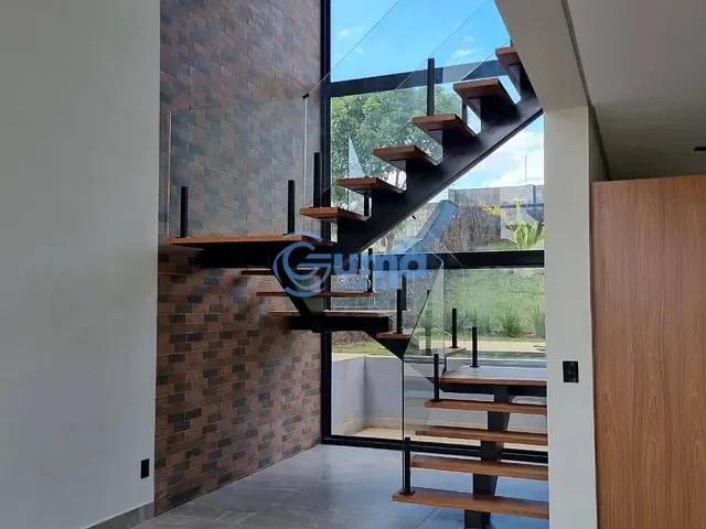 Casa com 420m² 3 quartos e 4 banheiros, à venda, no bairro Condomínio Vale das Águas em Bragança Paulista