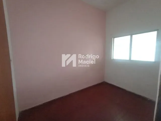 Casa 3 quartos e 1 banheiro, à venda, no bairro Ouro Preto em Olinda