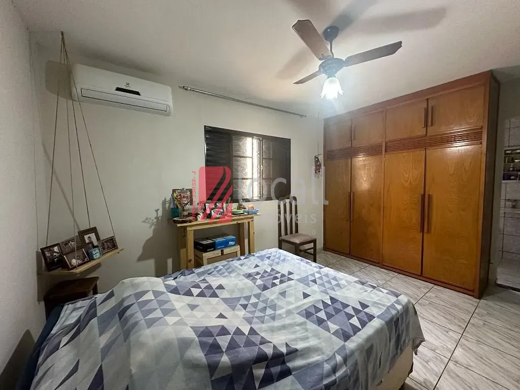 Casa com 4 quartos à venda, 290m² — foto 9 de 28