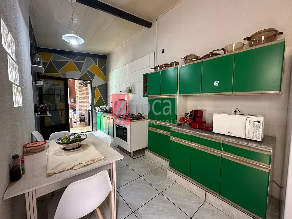 Casa com 4 quartos à venda, 290m² — foto 22 de 28