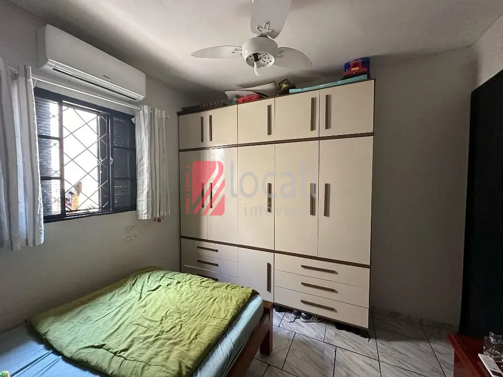 Casa com 4 quartos à venda, 290m² — foto 12 de 28