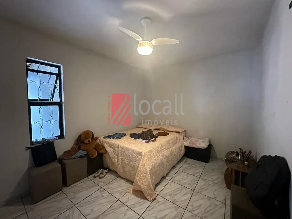 Casa com 4 quartos à venda, 290m² — foto 17 de 28