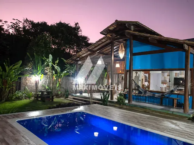 Casa com 578m² 3 quartos e 2 banheiros, à venda, no bairro Corais do Arraial em Porto Seguro