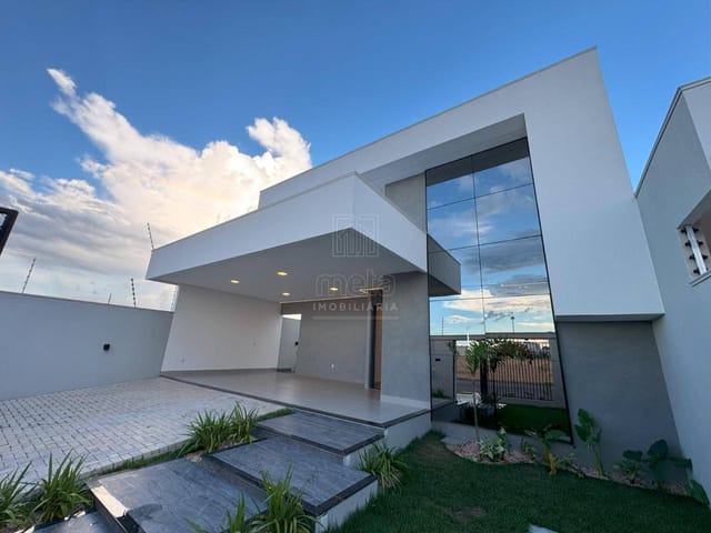 Casa com 420m² 3 quartos e 3 banheiros, à venda, no bairro Residencial Recanto Suíço em Sinop