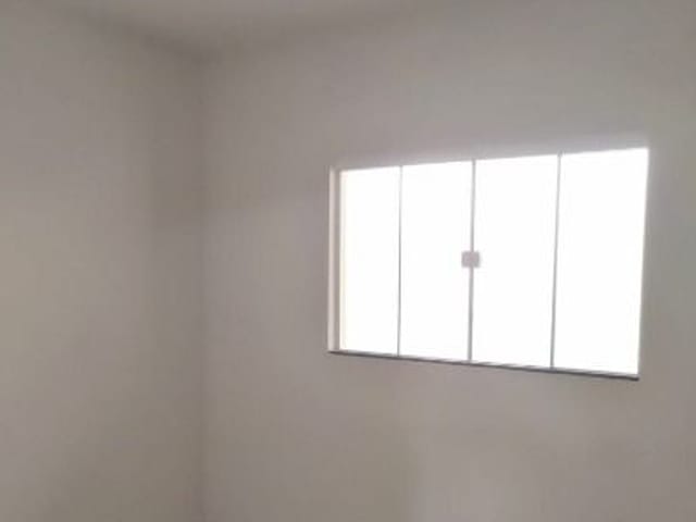 Casa com 125m² 2 quartos e 1 banheiro, para alugar, no bairro Jardim Santa Clara em Cambé