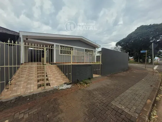 Casa com 350m², para alugar, no bairro Califórnia em Londrina