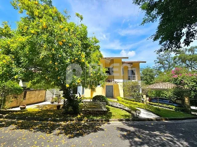 Casa 4 quartos e 7 banheiros, à venda, no bairro Jardim Itatinga em São Paulo