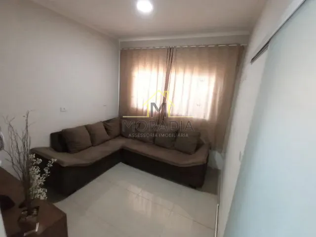 Casa com 205m² 3 quartos e 3 banheiros, à venda, no bairro Residencial Conquista em Guaxupé