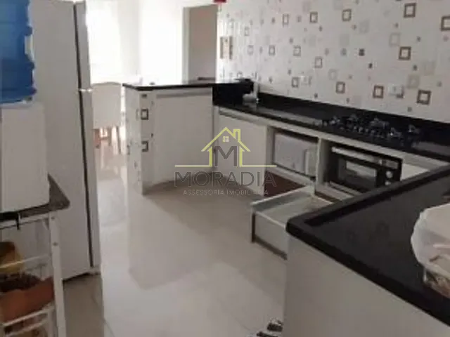 Casa com 205m² 3 quartos e 3 banheiros, à venda, no bairro Residencial Conquista em Guaxupé