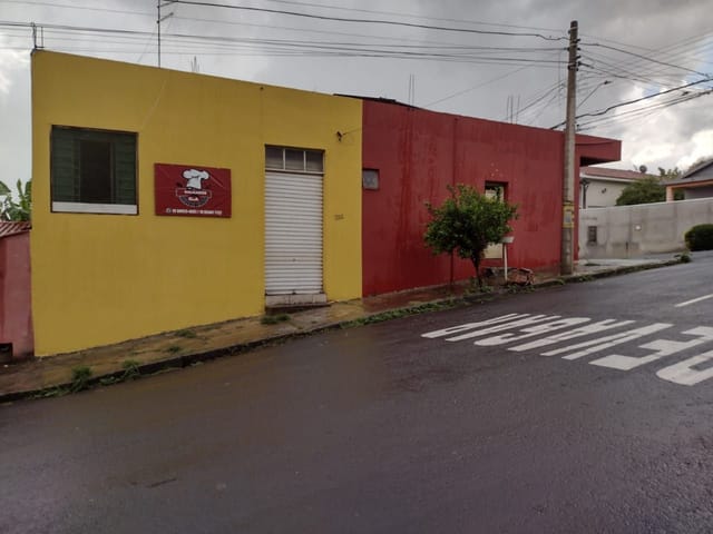 Casa com 420m², à venda, no bairro Vila Valentin em São João da Boa Vista