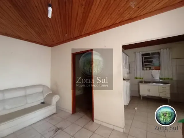 Casa com 548m² 4 quartos e 2 banheiros, à venda, no bairro Jardim Archila em Votorantim